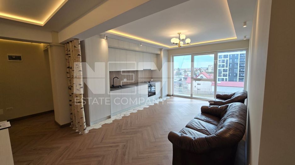 Apartament spațios și luminos cu 3 Camere I Rădăuți - Poză 2