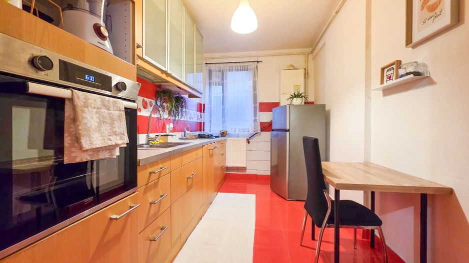 Apartament spațios de 3 camere, 83 mp utili, Prelungirea Ghencea - Poză 17