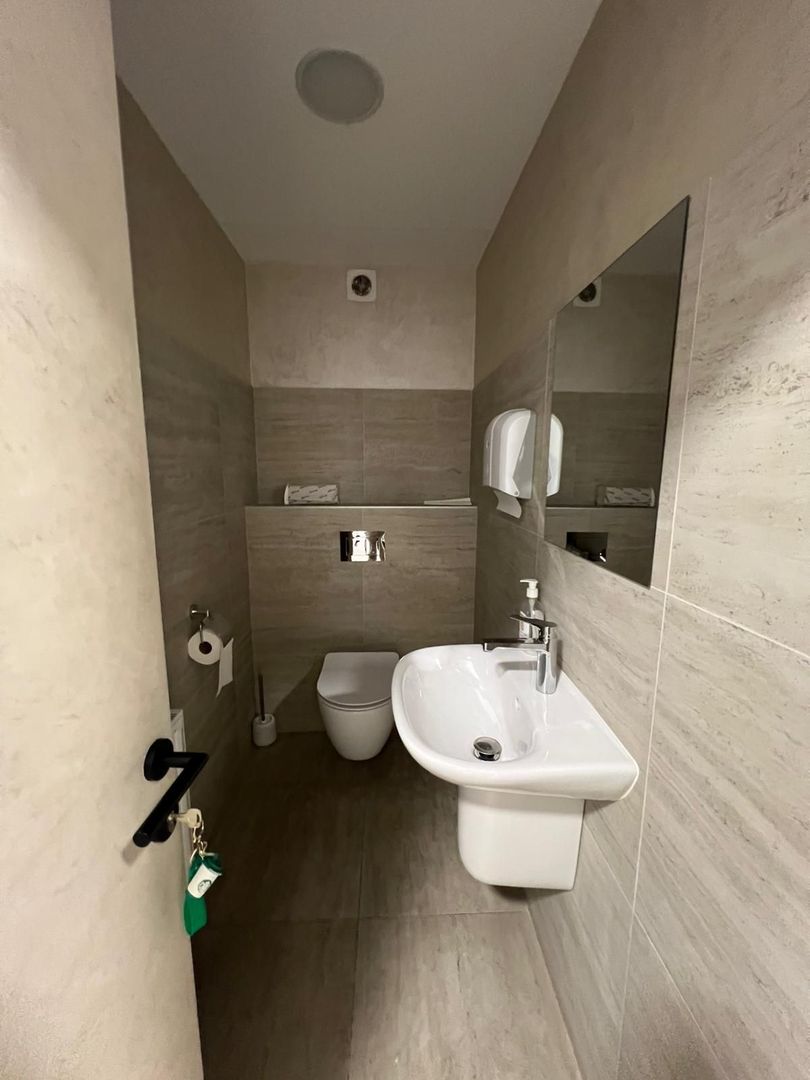 Comision 0 Spațiu birouri 140 mp, luminos, lift și recepție Bd. Dacia - Poză 9