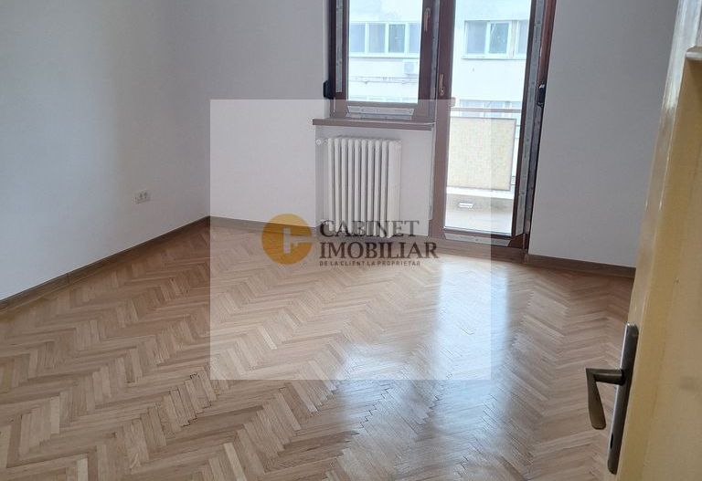 4 camere + boxa | Piata Kogalniceanu | creditabil | et. intermediar - Poză 5