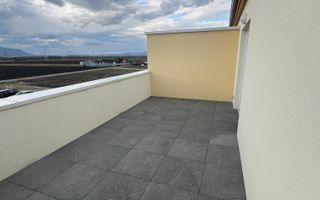 Apartament 3 camere / penthouse pe doua nivele - zona Sanpetru - Poză 10