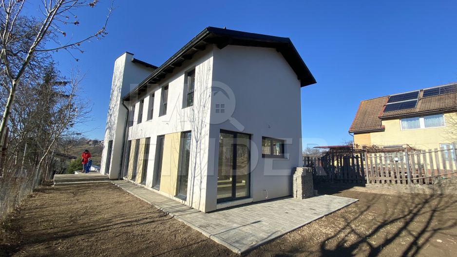 Vanzare casa Feleacu 233 mp utili, teren 600 mp - Poză 20