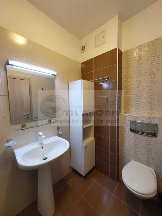 Apartament 2 camere Copou 500 euro - Poză 6