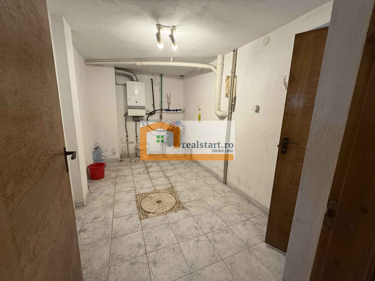Investitie Vila Snagov D+P+M, nefinalizata, teren 791, intre lac si padure - Poză 25