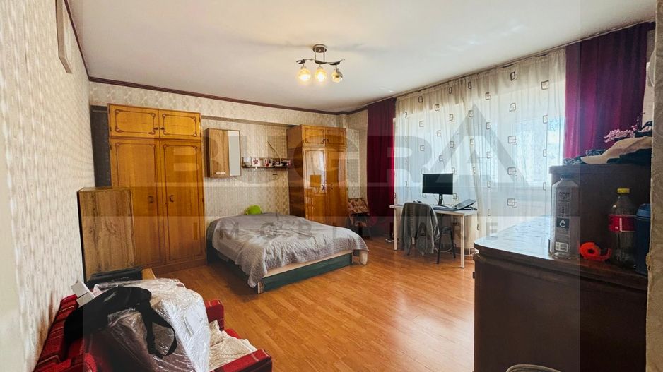 Apartament 2 camere decomandate, balcon, zona Titulescu - Poză 1