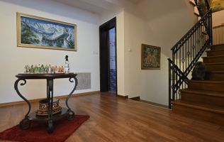 VANZARE CASA 10 CAMERE | ZONA VATRA LUMINOASA