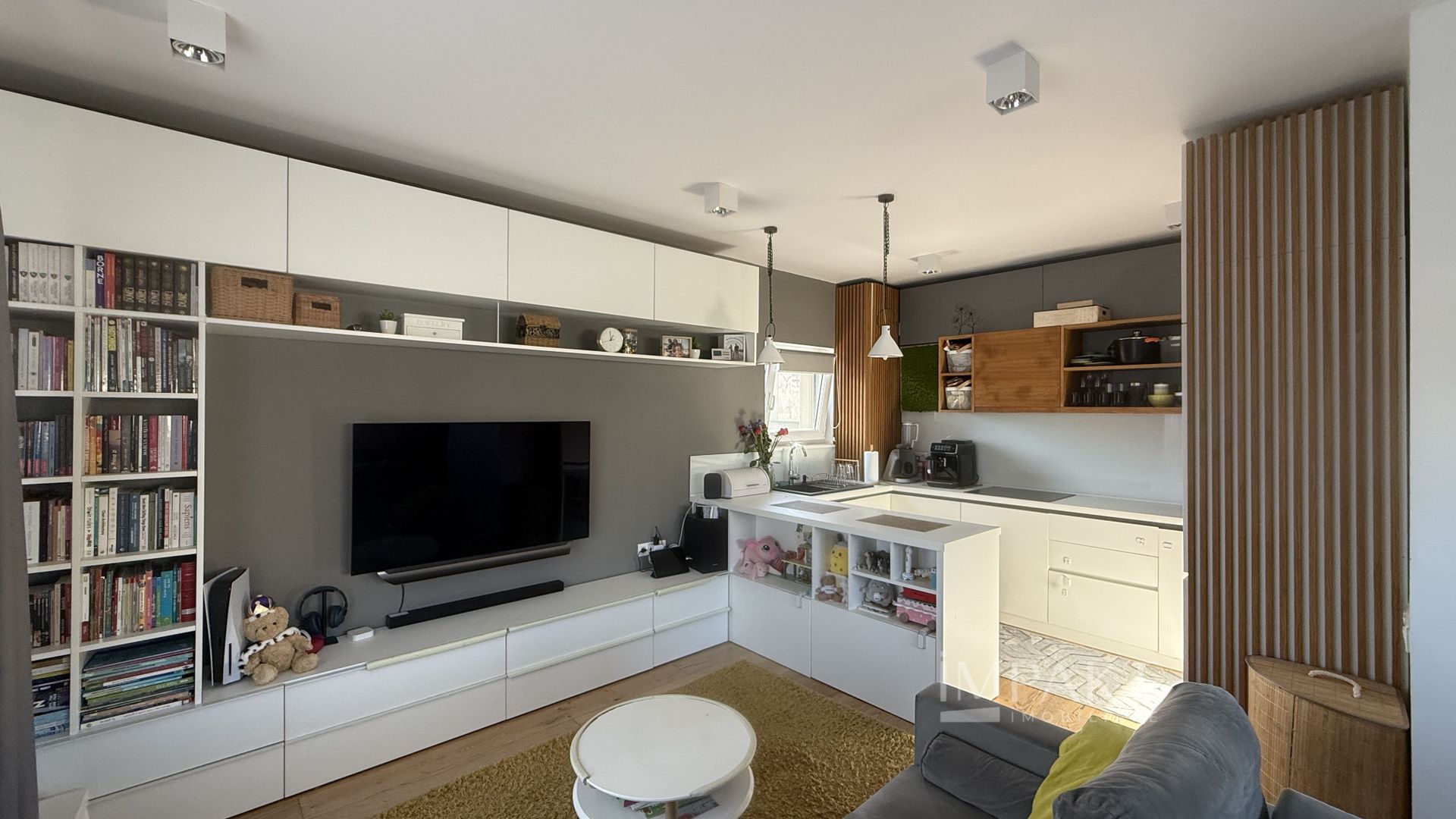 Apartament la cheie cu 3 camere in Borhanci - Poză 3