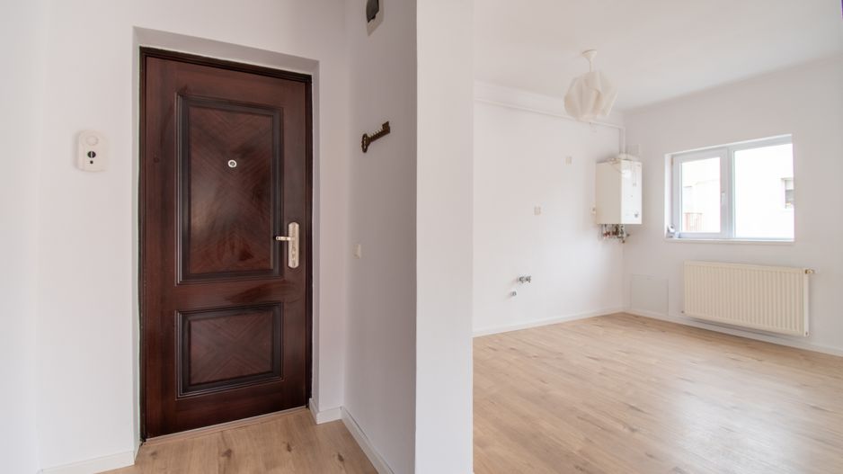 Apartament renovat cu 2 camere + loc de parcare de vanzare Floresti - Poză 5
