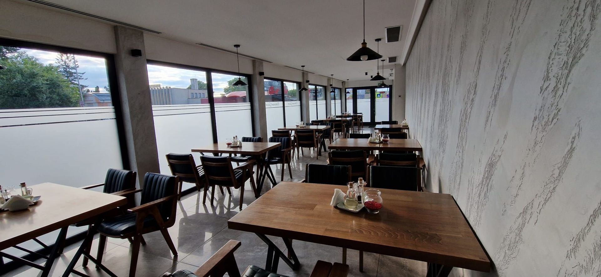 Oportunitate afacere: se vinde „la cheie” - Poză 10