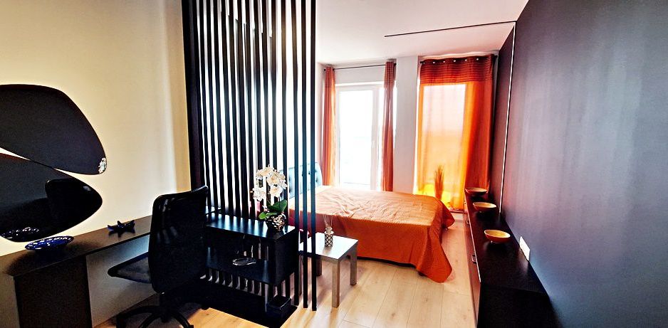 Penthouse cu terasa si jacuzzi in zona Coresi 2000 euro/luna - Poză 13