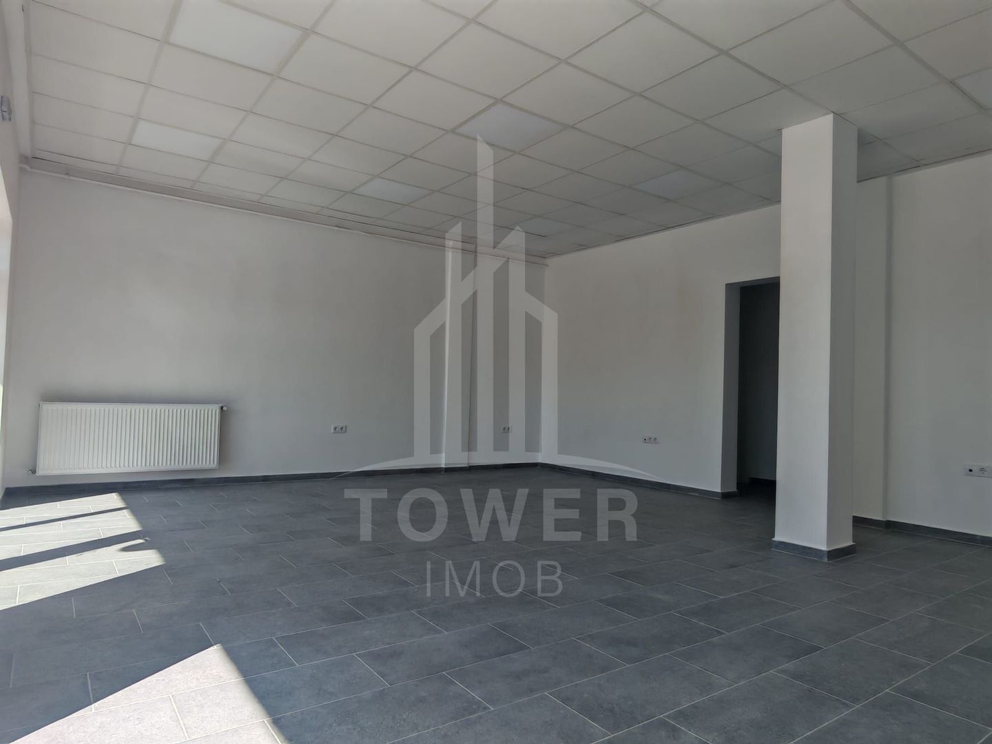 Spațiu comercial de închiriat – Vizibilitate excelentă - Poză 1