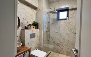 Apartament 3 camere, 2 bai si parcare - Poză 9