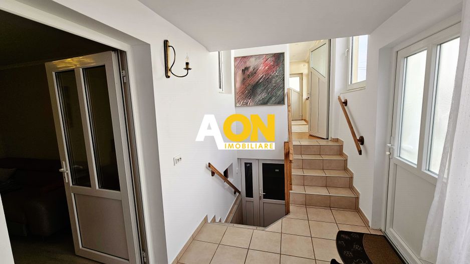 Casa 4 camere, cu garaj si pivnita, 269 mp teren, zona Lipoveni - Poză 8