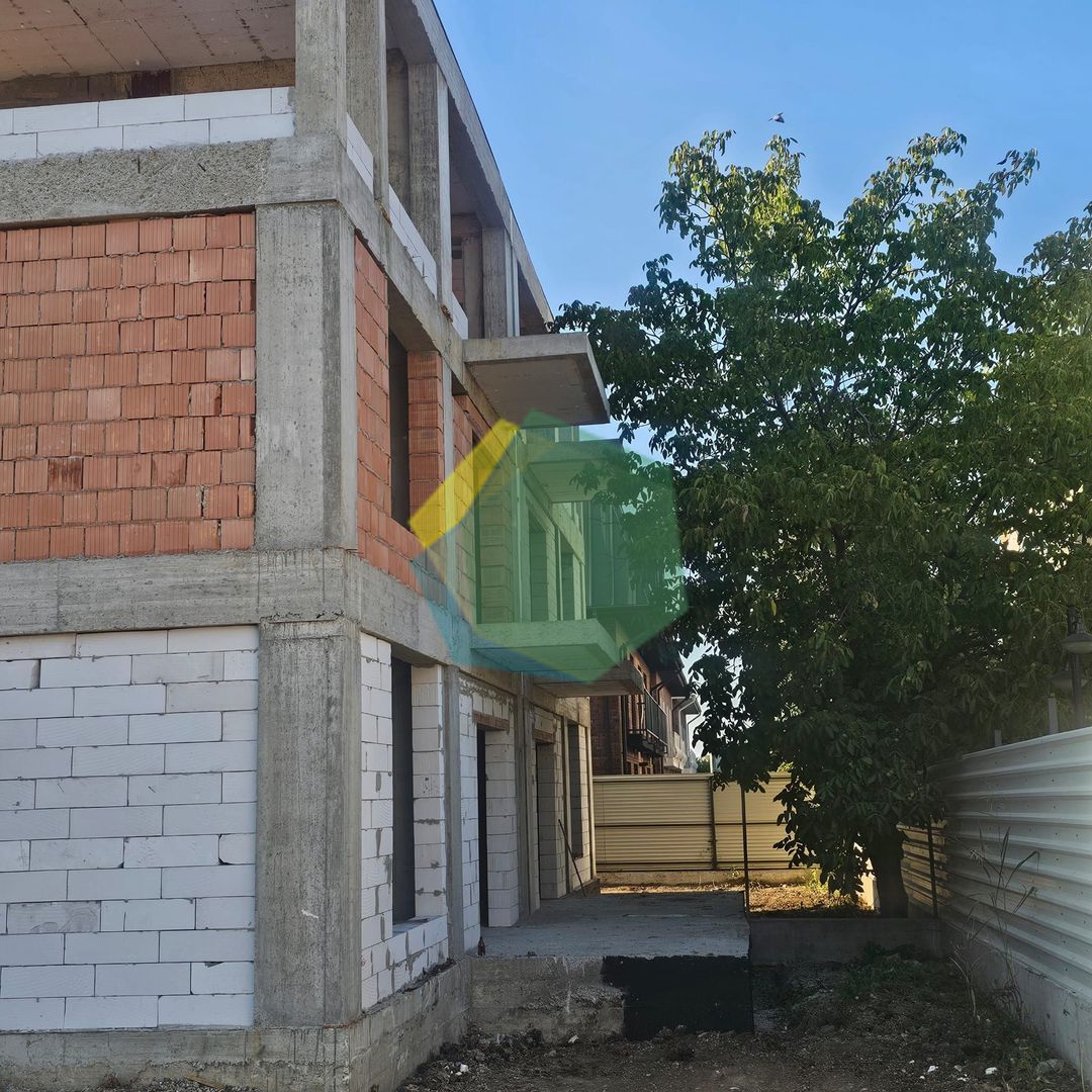 Apartament Premium Parter 3 Camere cu Curte Proprie + Parcare | Finisa - Poză 4