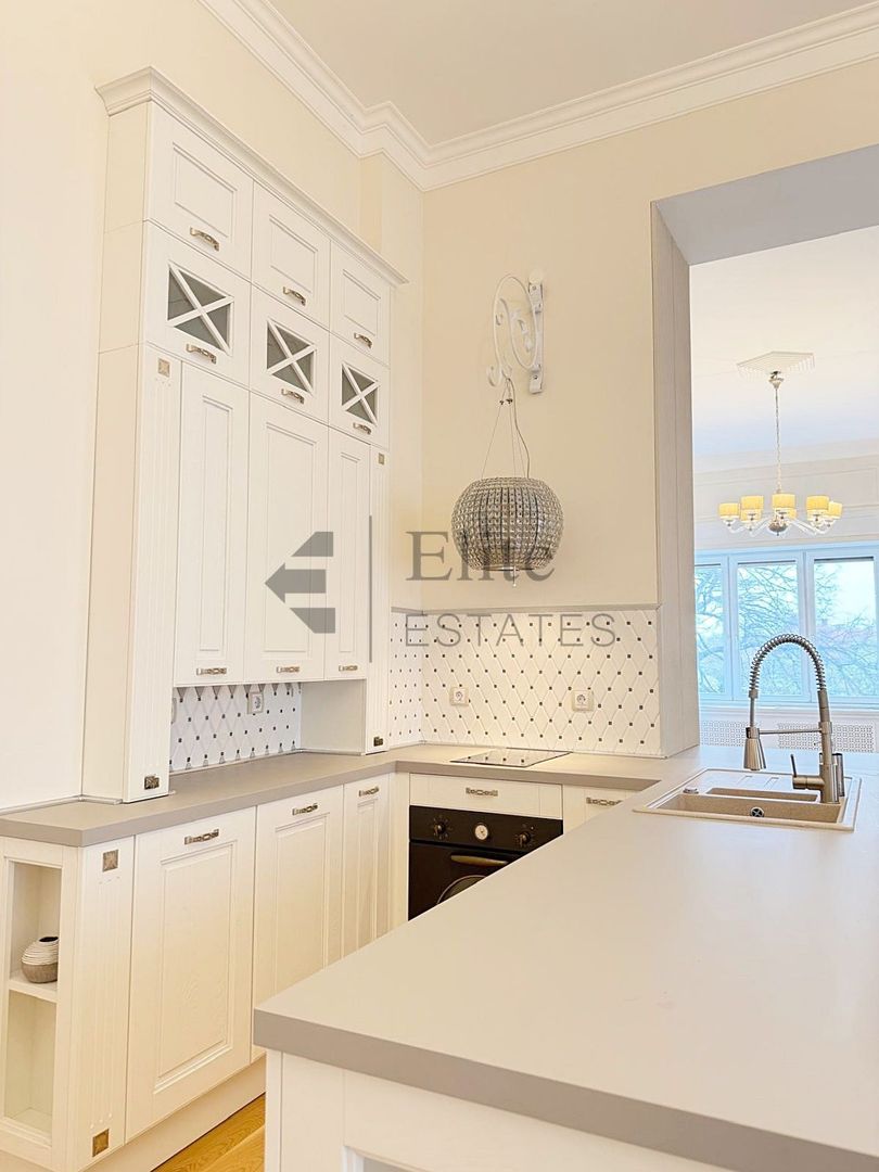 Apartament exclusivist cu garaj ultracentral in Oradea - Poză 15