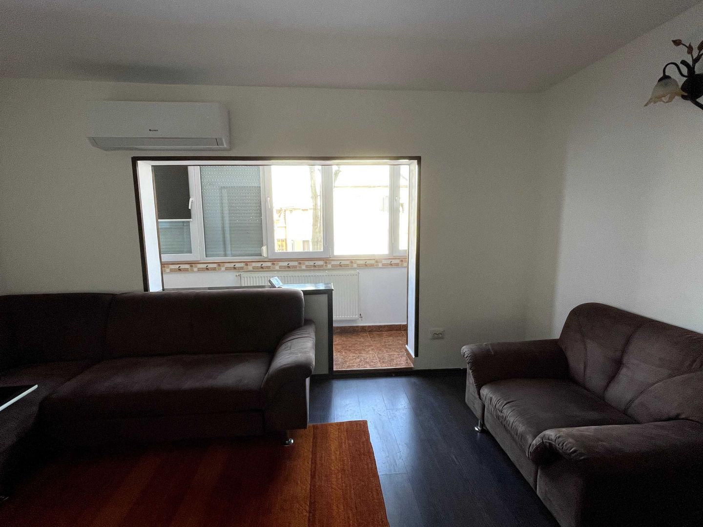 Apartament 3 camere de închiriat | 70 mp | Etaj 1 | 2 balcoane - Poză 2