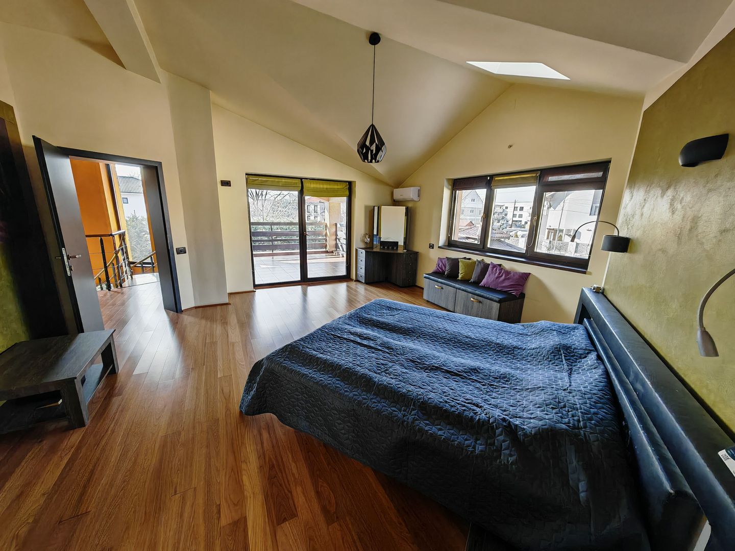 Vila S+P+M cu teren generos Dumbravita - Poză 14