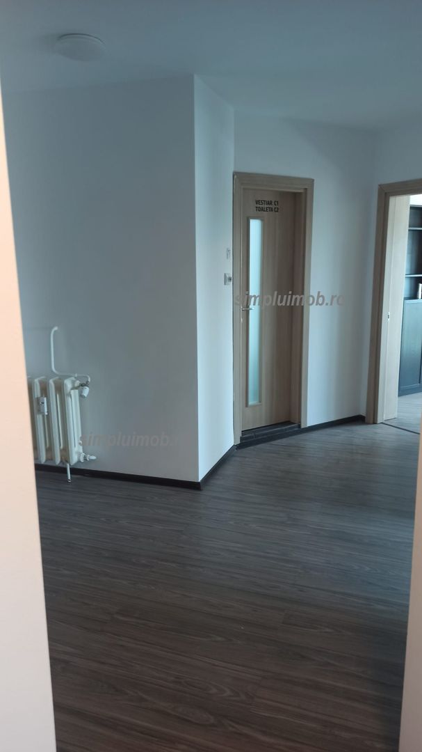 Zona centrala decomandat 2 camere - Poză 10