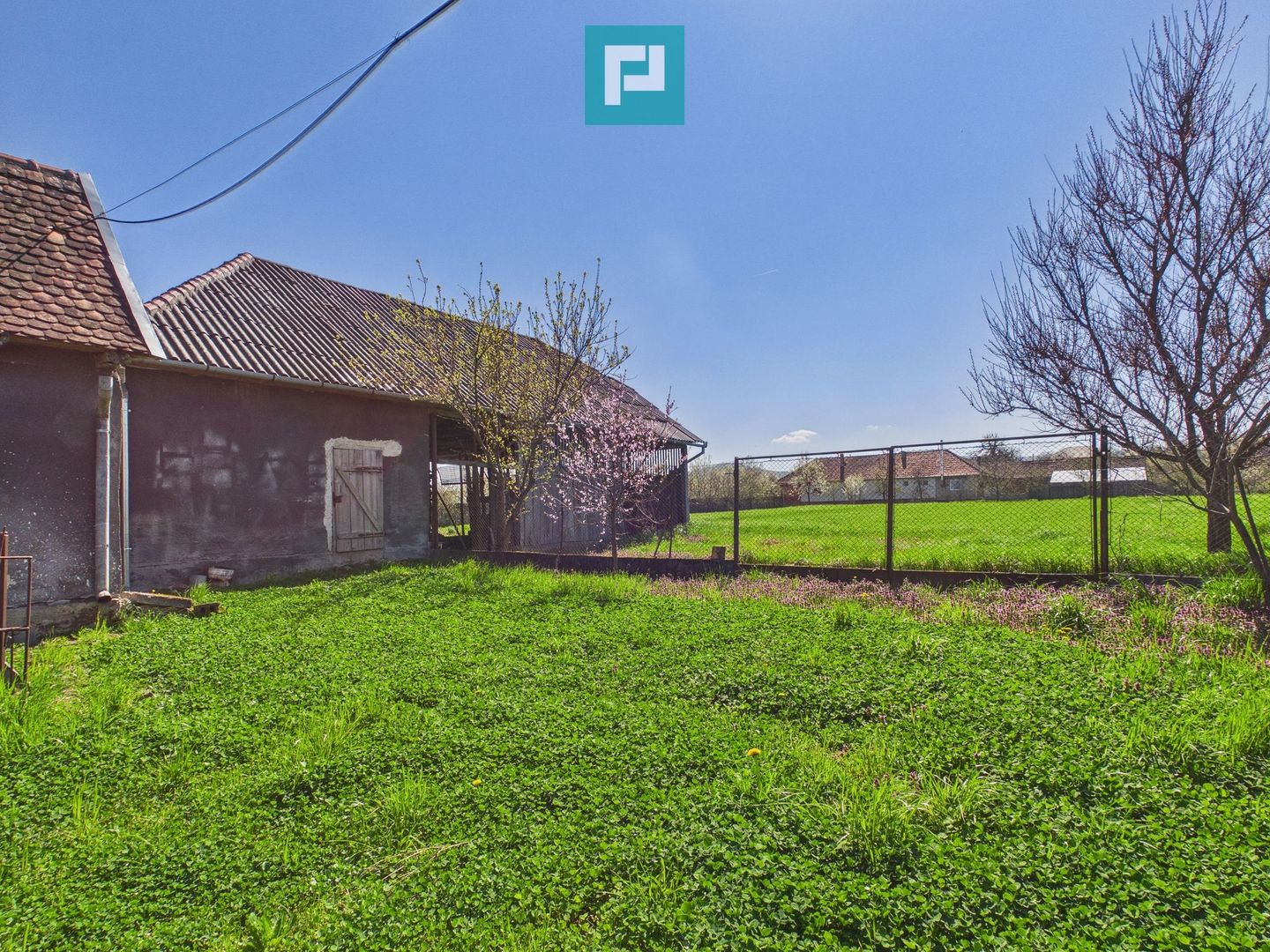 Casă solidă cu 5 camere in localitatea Almaș, Arad - Poză 22