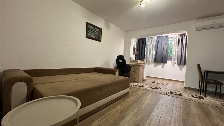 TITAN - Costin Georgian | Chirie Garsoniera la 7  minute de metrou - Poză 4