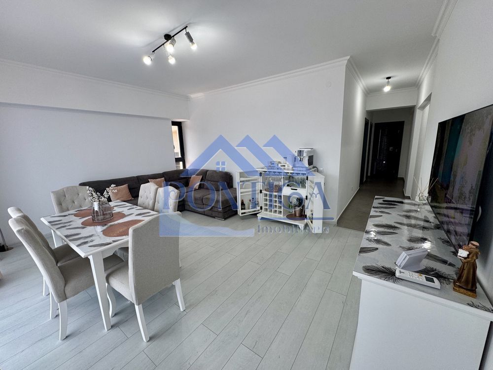 Ap 3 cam Mamaia Butoaie  105 mp  Vedere la mare - Poză 1