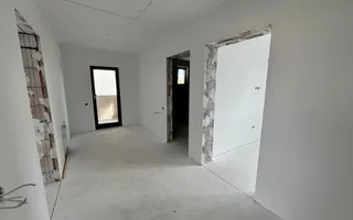 Casă INDIVIDUALĂ 5 camere cu PIVNIȚĂ și POD în Sibiu - Poză 13