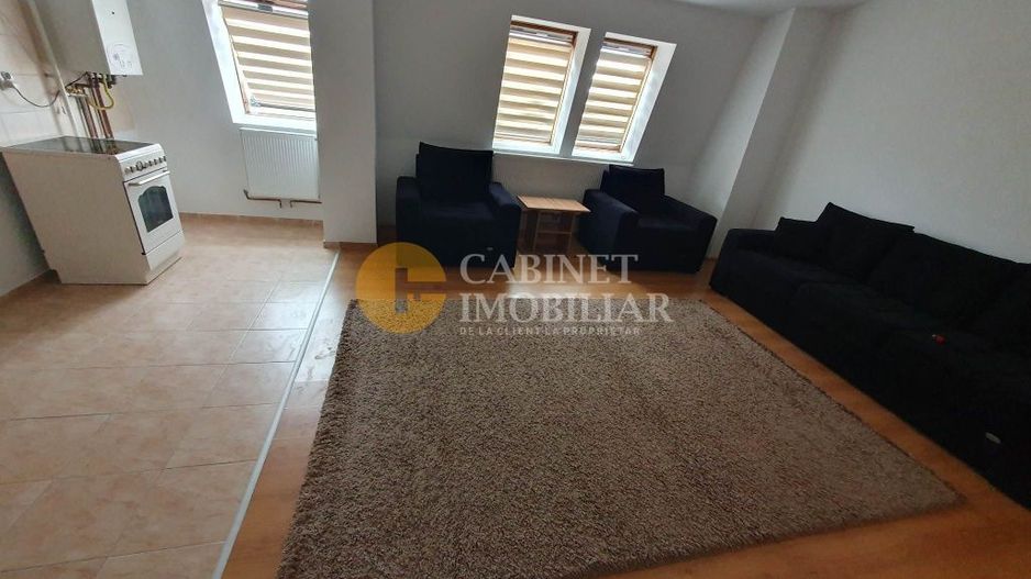 Cug Etaj 3 cu Pod Apartament cu 1 camera 45 mp - Poză 3