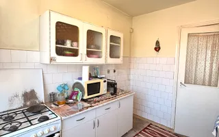 Apartament decomandat / etaj intermediar / Zona Grigorescu - Poză 11
