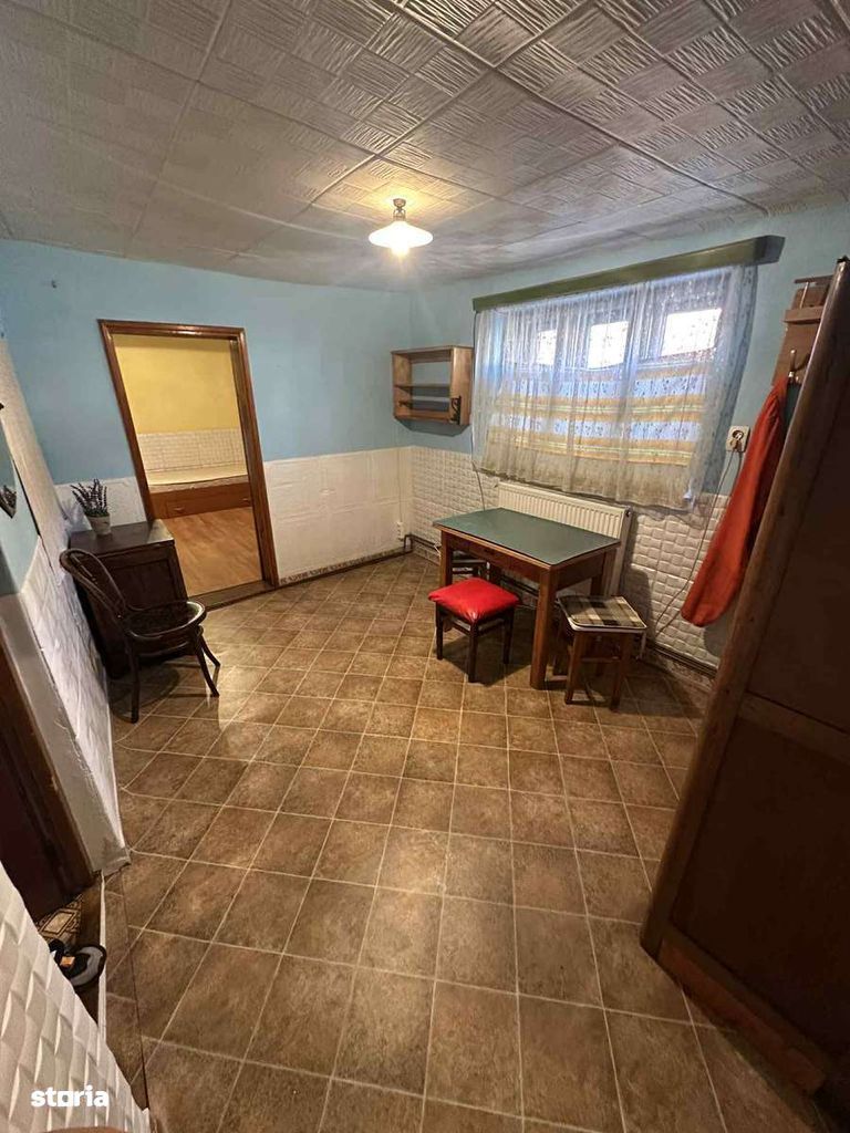 Casă de vânzare cu posibiliate de renovare/dezvoltare - Poză 7