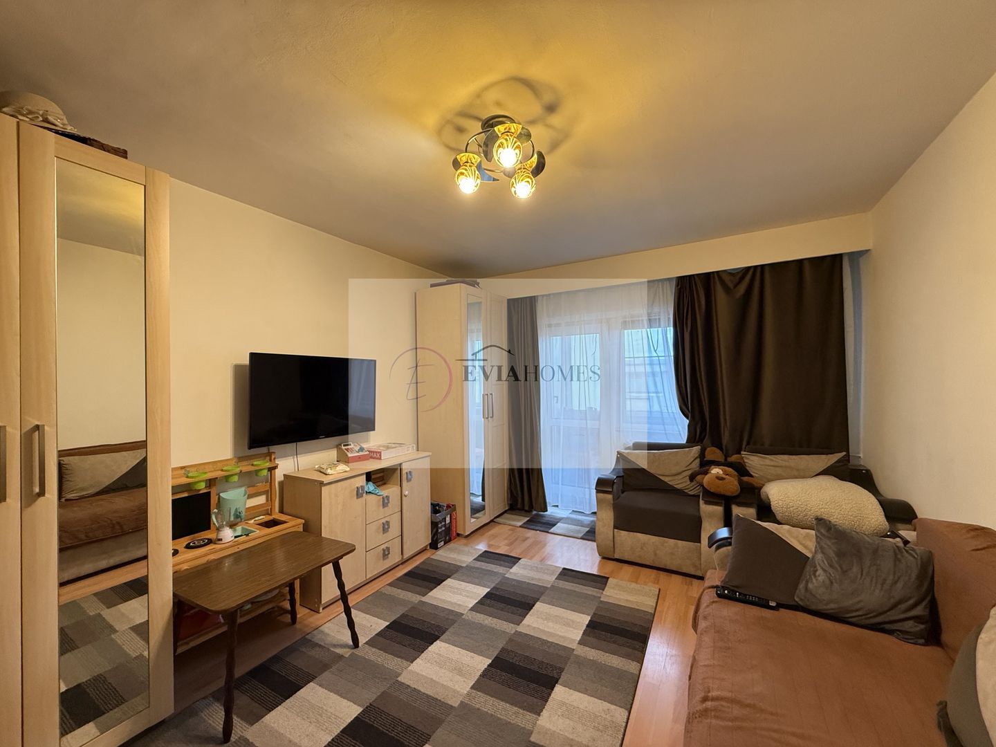 Apartament cu 3 camere / etaj 4 / Cartier Intre Lacuri - Poză 3