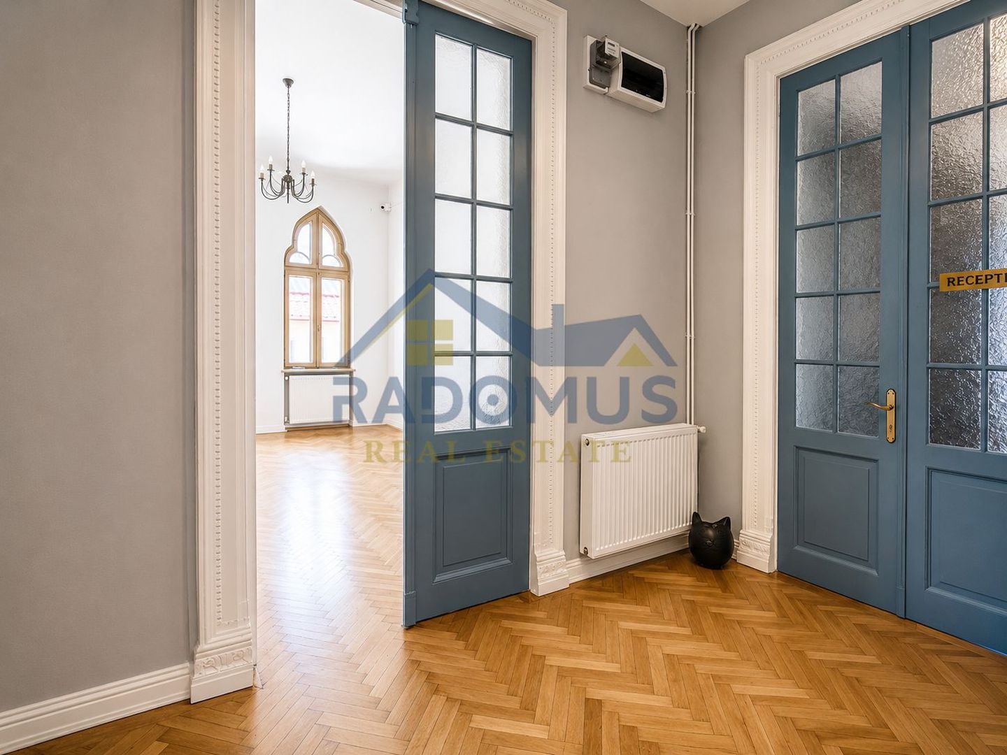 Spațiu Comercial | Centru | 3 Camere | 100 mp | Etaj 500/ Mansarda 400 - Poză 2