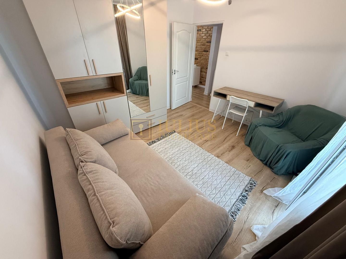 3 camere: 2 dormitoare, vis a vis de Uranus Plaza, apartament superb! - Poză 4