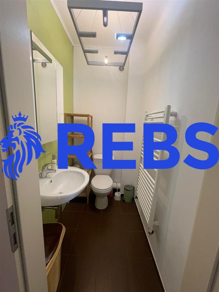 Apartament cu 3 camere la curte in zona Complexului Studentesc open space - Poză 6