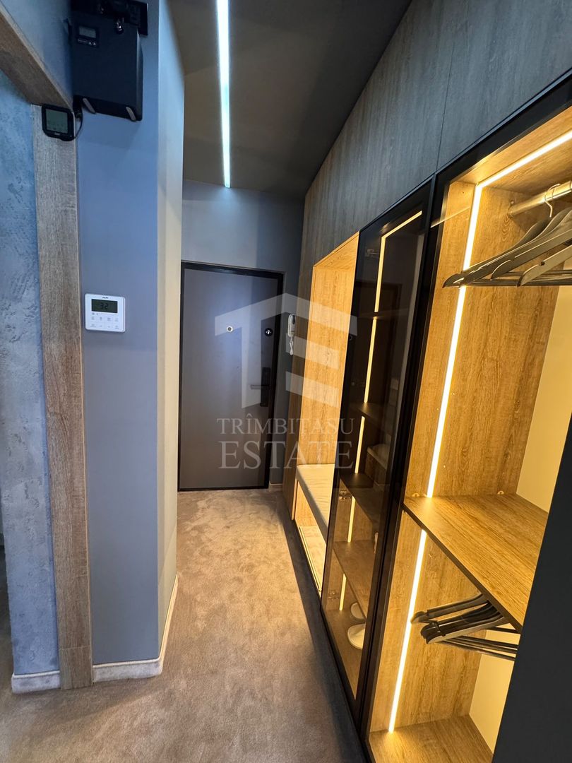 Ultracentral - Universitate - 2 camere - Lux - Prima Inchiriere - Poză 4