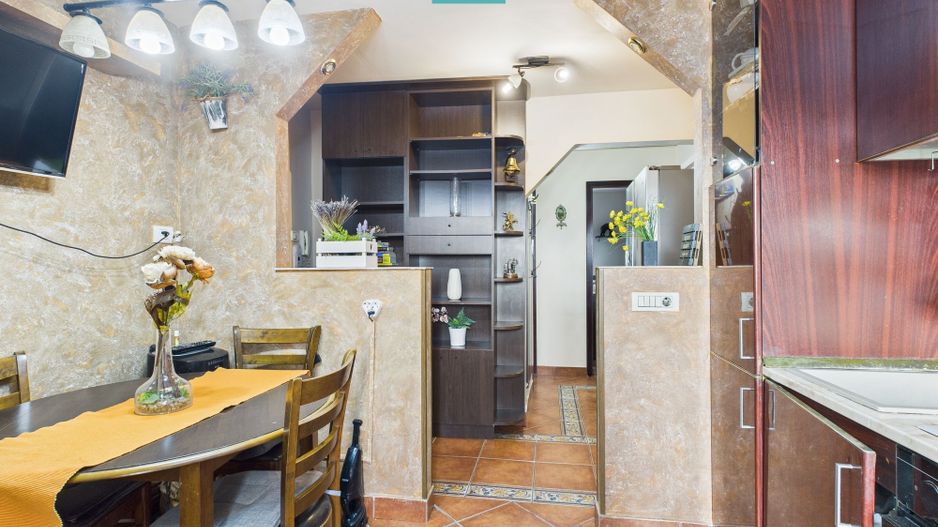 Apartament ultracentral și 2 locuri de parcare - Poză 8