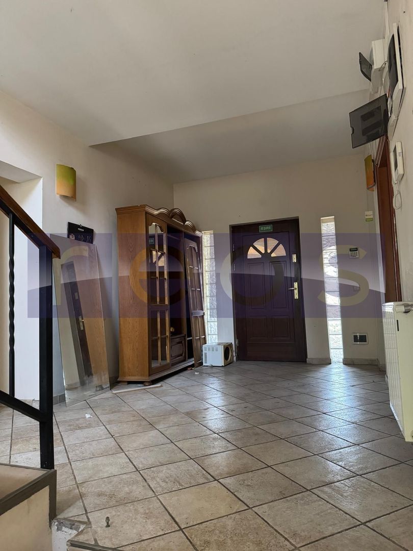 DE VÂNZARE VILĂ | OPORTUNITATE DE INVESTIȚIE | PRETABILĂ CENTRU BĂTRÂNI - Poză 30