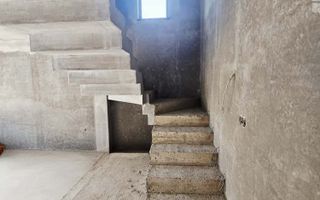 🏡 Vilă luminoasă, 4 camere, cu teren generos – Com. Plopu - Poză 31