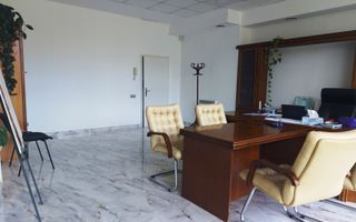 Spatiu comercial ultracentral ideal pentru birouri - Poză 9