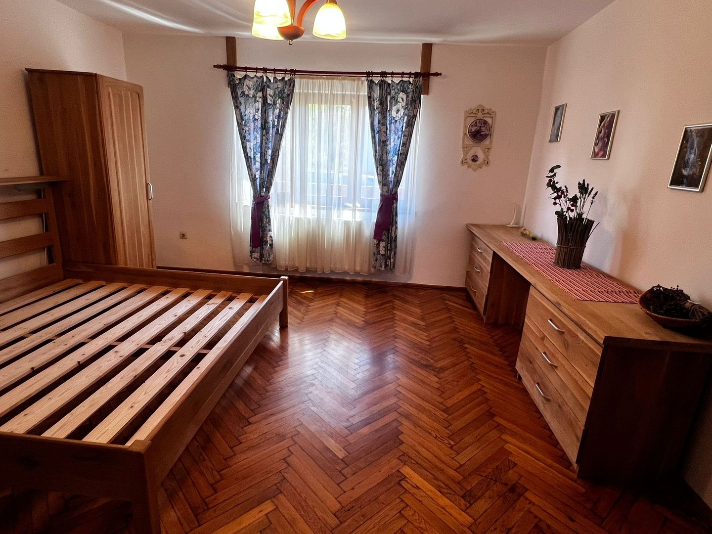 Ocazie unică! Casă de vânzare în stațiunea Covasna! - Poză 5