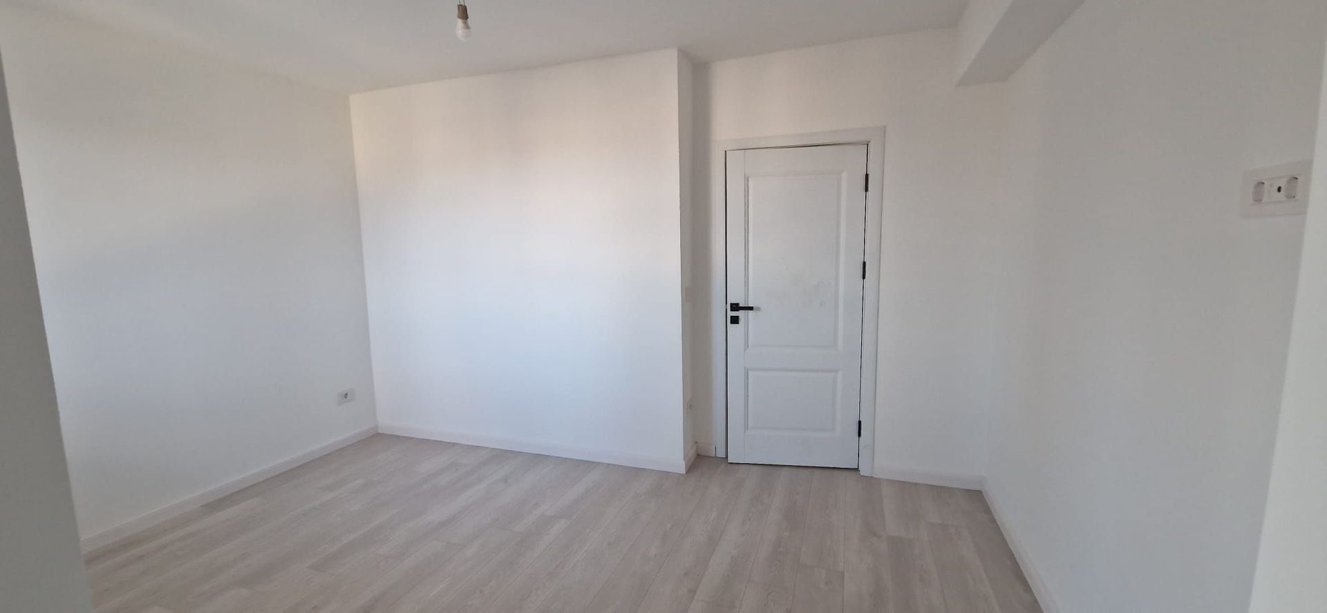 Intabulat 2 cam.Dec.,59mp-108000euro cu TVA+loc parcare-.V. Lupului - Poză 6