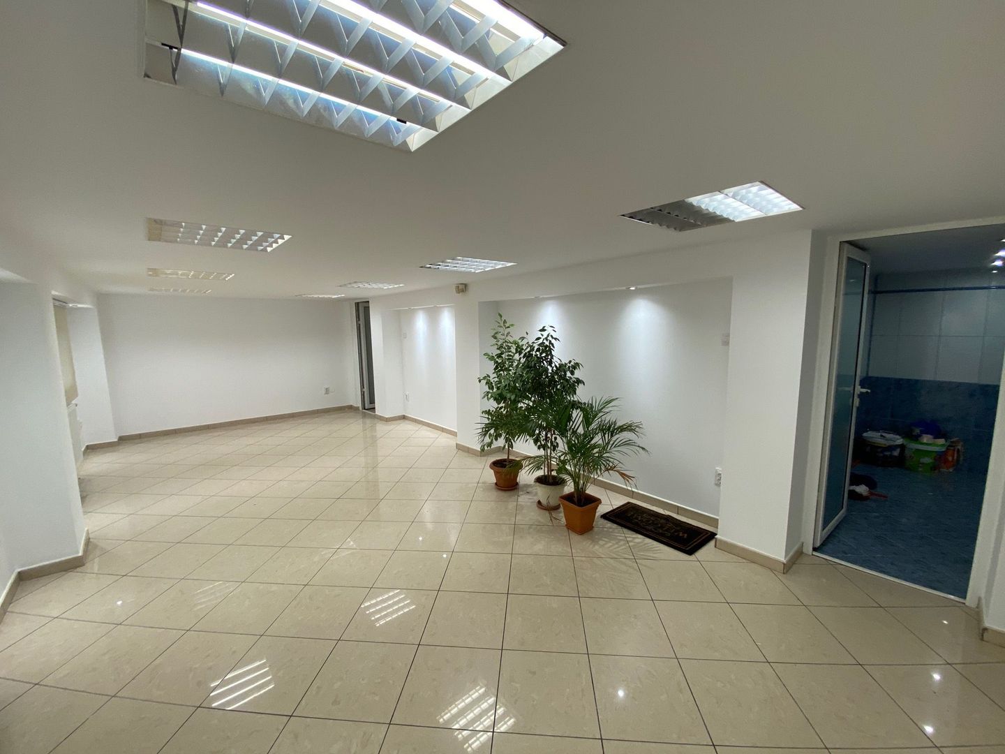 Spatiu de birou -zona strada Cluj - Poză 16