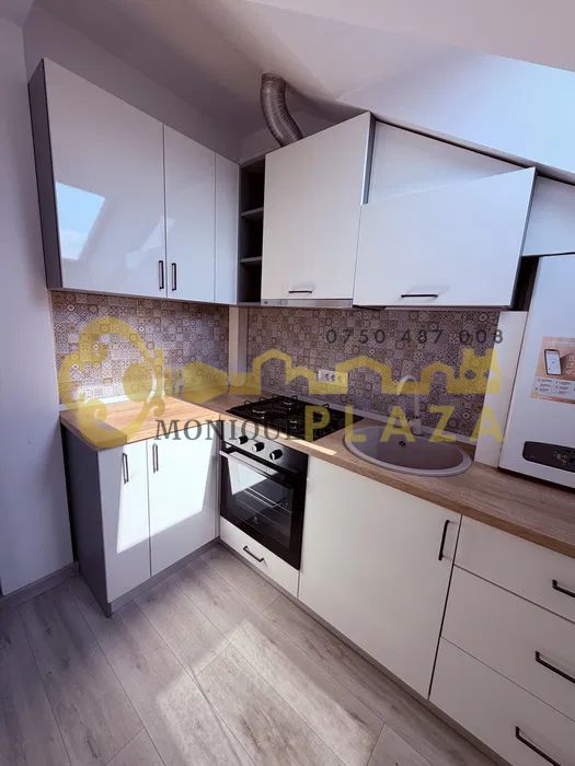 Bloc nou | 2 Balcoane| Parcare | Curte interioara | Predare la cheie | - Poză 3
