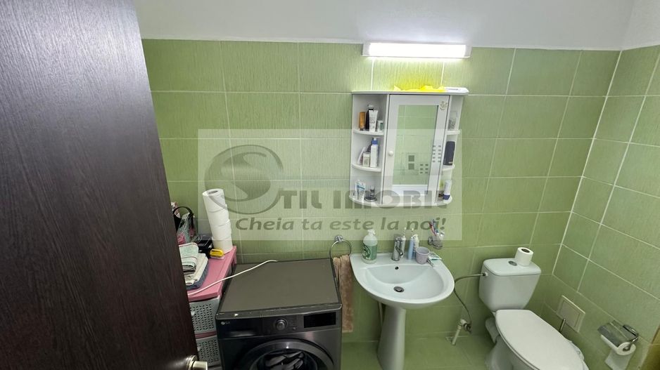 Apartament 3 camere, 58 mp utilat si mobilat, – Tătărași 97.000 € - Poză 8