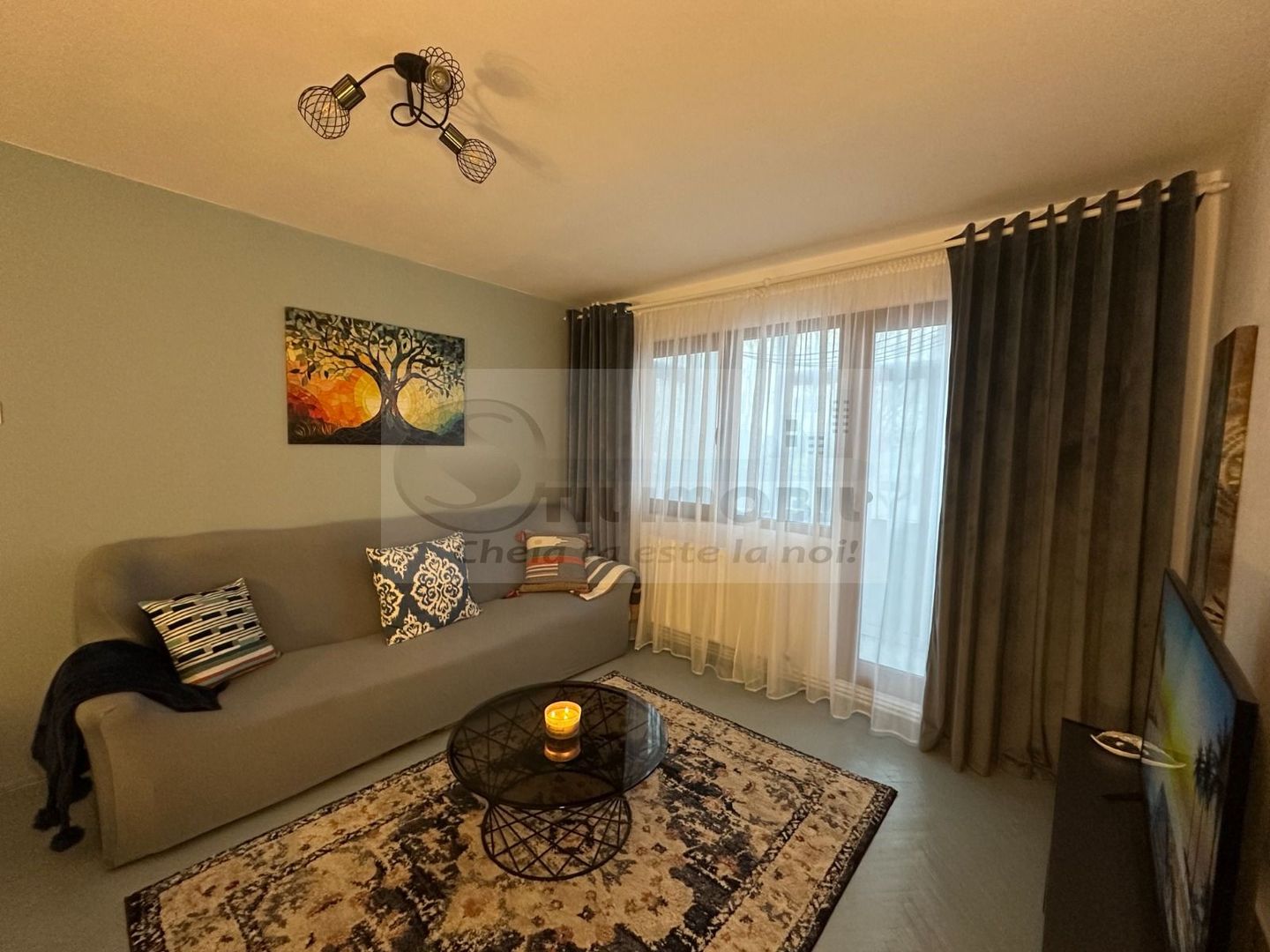 Apartament 2 camere  – Podu Roș | 5 min de Palas | Etaj 1 - Poză 2