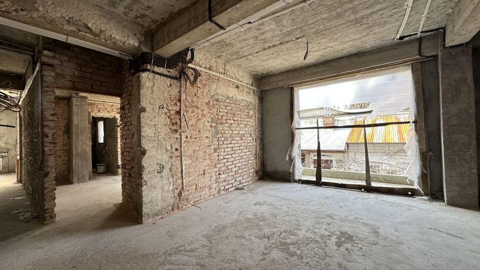 FERDINAND - Lirei | Teren 412 mp| Cladire 750 mp | structura noua - Poză 6