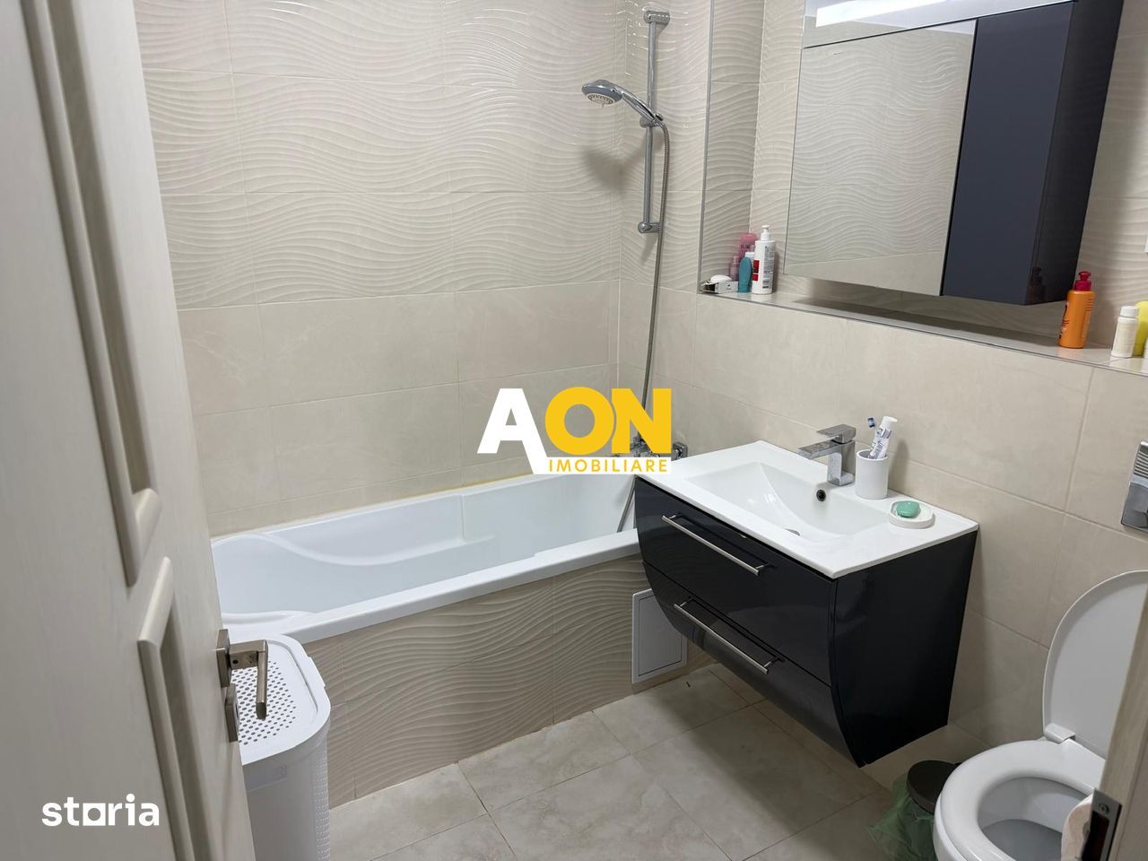 Apartament 3 camere de închiriat – zona Centru - Poză 10