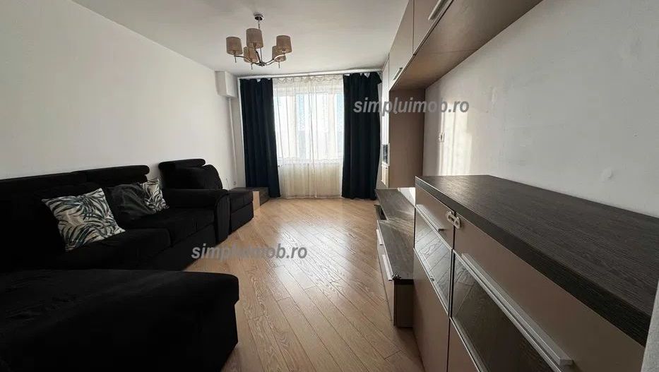 Decomandat Renovat Spatios 4 Camere Colentina - Poză 2