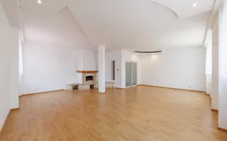 Proprietate multifunctionala | Doua cladiri | 581 mp | Pitesti - Poză 12