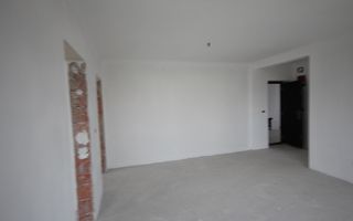 Apartamet 3 camere in Ghiroda - Poză 4