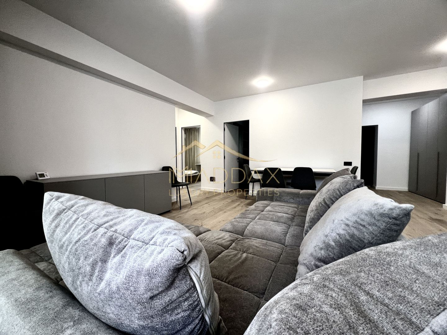 Apartament LUX**4 Camere**Parcare inclusa//Metrou Aviatorilor-Herastrau - Poză 3